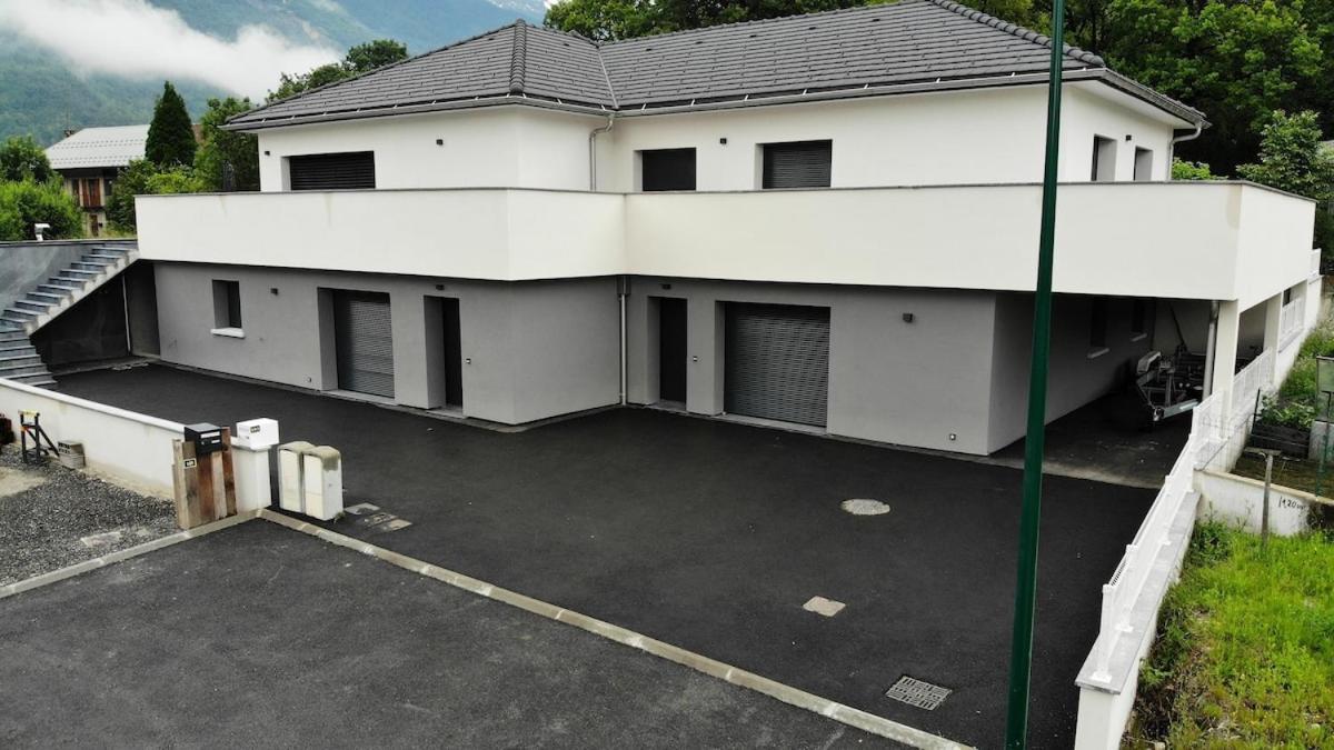 Appartement Le Cocon Proche Station Ski-Piscine Saint Avre la Chambre Exterior photo